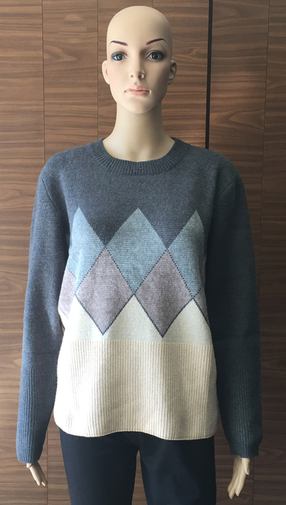 ARGYLE CREW SWEATER